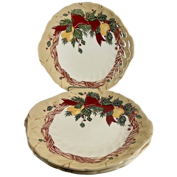 4 Wedgwood Home Amway Wreath Dinner Plates 1998 Made England Christmas Handle - Picture 1 of 9